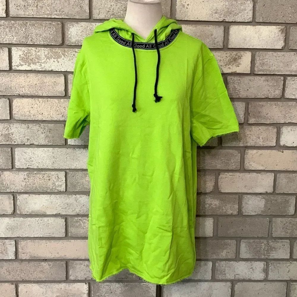 3for$20 NWT short sleeve hoodie sweater large lime color